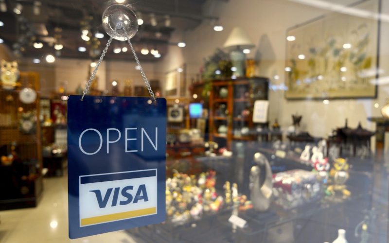 vitrine-BENDEJUN-min_open_sign_visa_sign_open_store_sign_visa_credit_card_business-810443