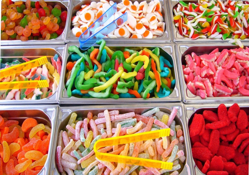 vitrine-BENDEJUN-min_pick_and_mix_children's_sweets_candy_colorful_treat_confectionery-1020869